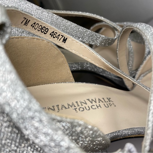 Chloe Chunky Platform Block Heel Silver Holiday Criss Cross Vamp Strappy 4” - Picture 11 of 16